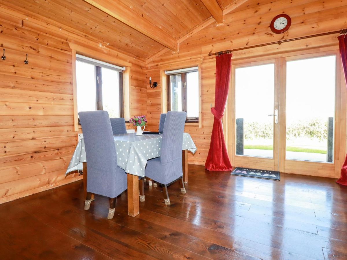 Willow Lodge โบดมิน ภายนอก รูปภาพ