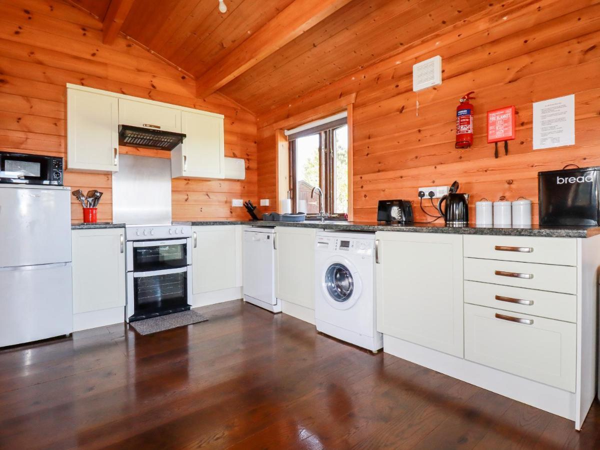 Willow Lodge โบดมิน ภายนอก รูปภาพ